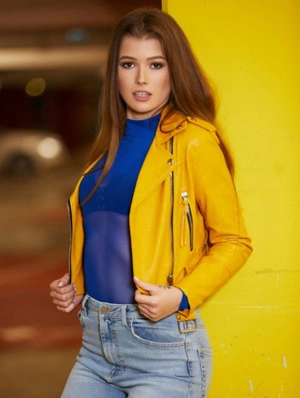 Escorts in Delhi